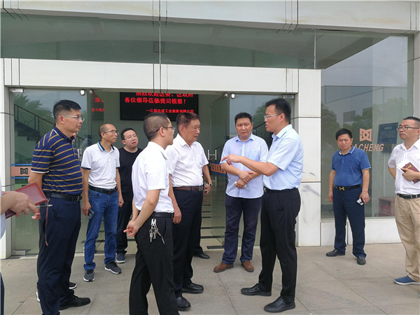 柴桑區(qū)區(qū)委書記盛煒走訪調研江西達成工業(yè)集團”